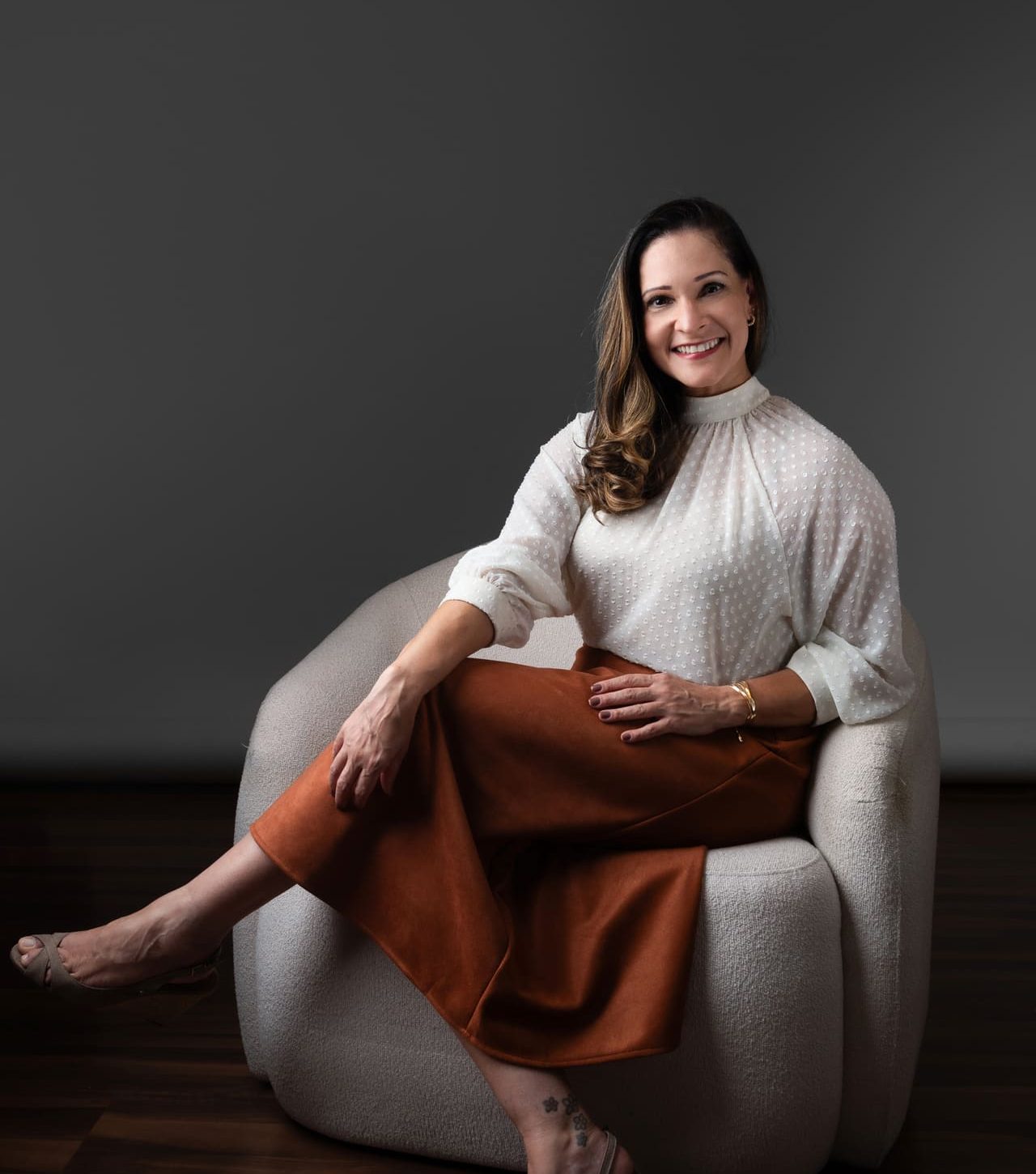 Palestras interativas sobre saúde mental com Aline Gomes. Temas como burnout, empatia, liderança e assédio moral para SIPATs e eventos corporativos.